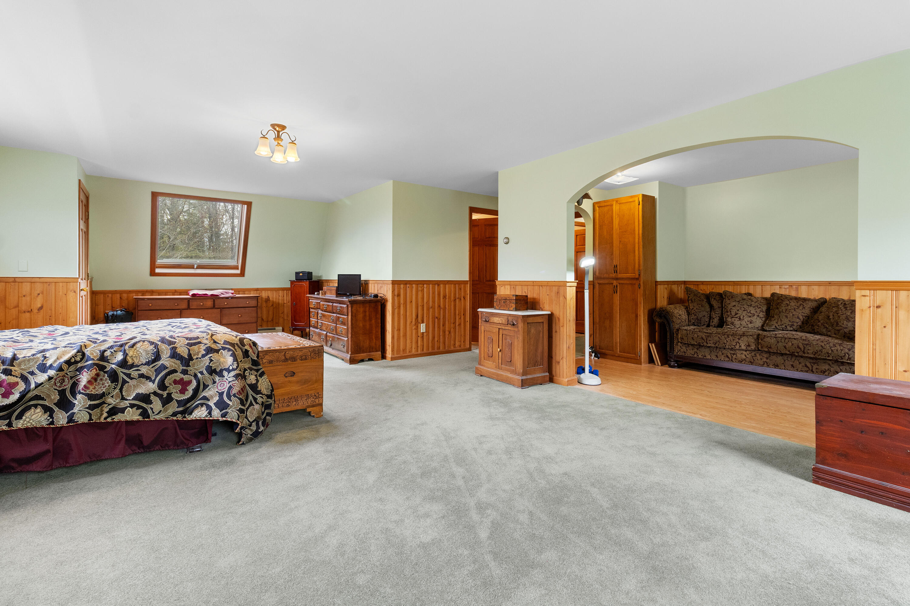 289 W Washington Road
