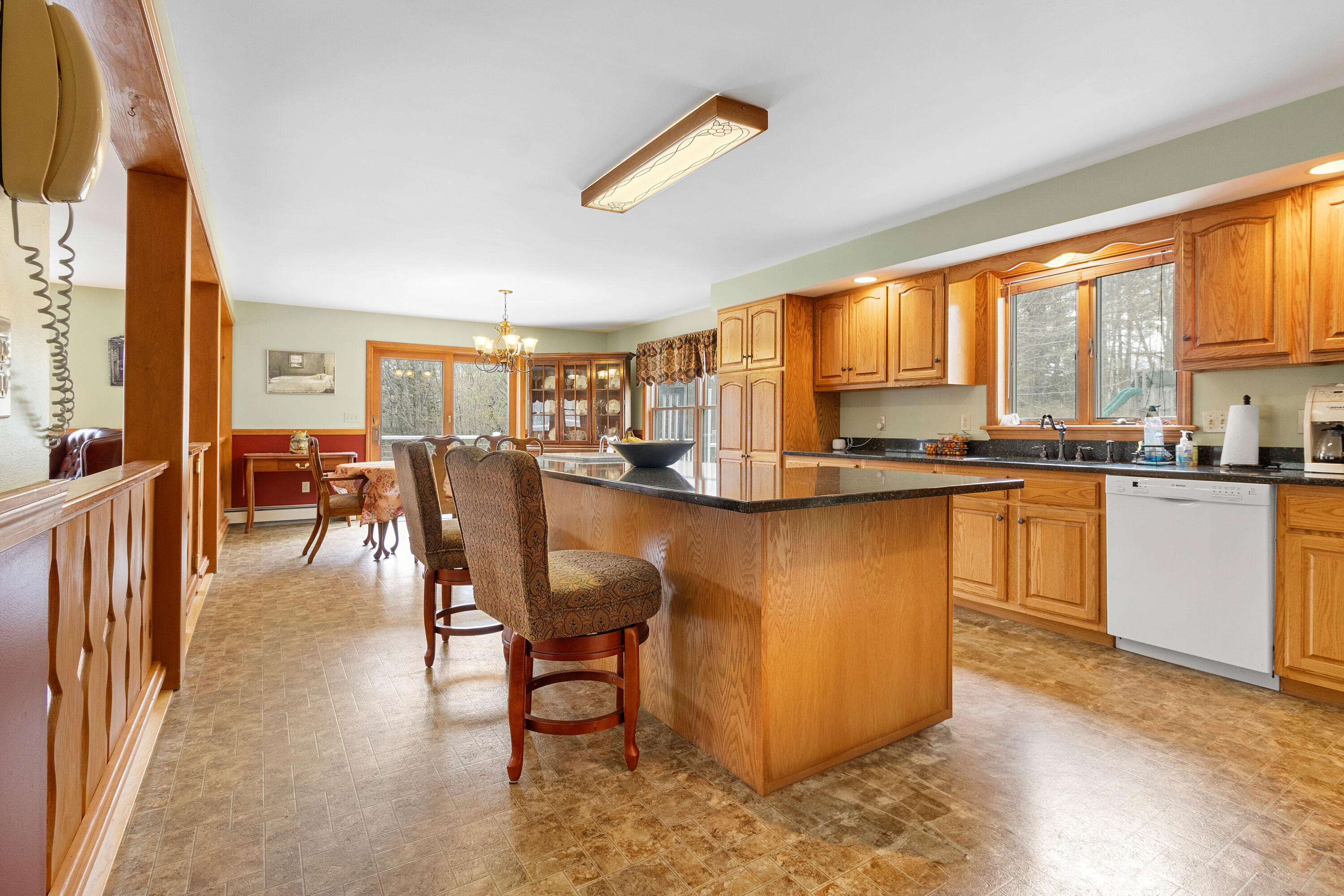 289 W Washington Road