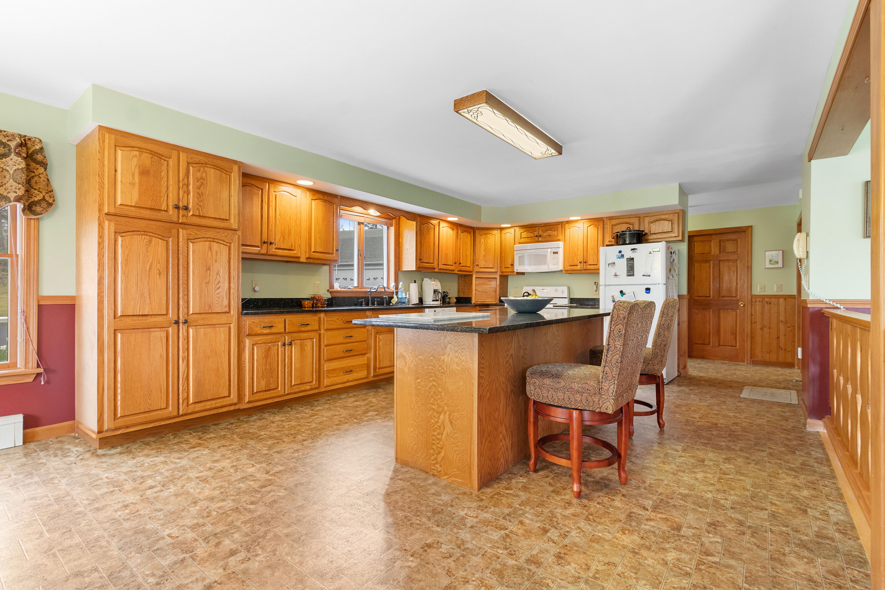 289 W Washington Road