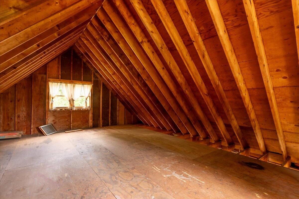418 Buzzell Hill Road