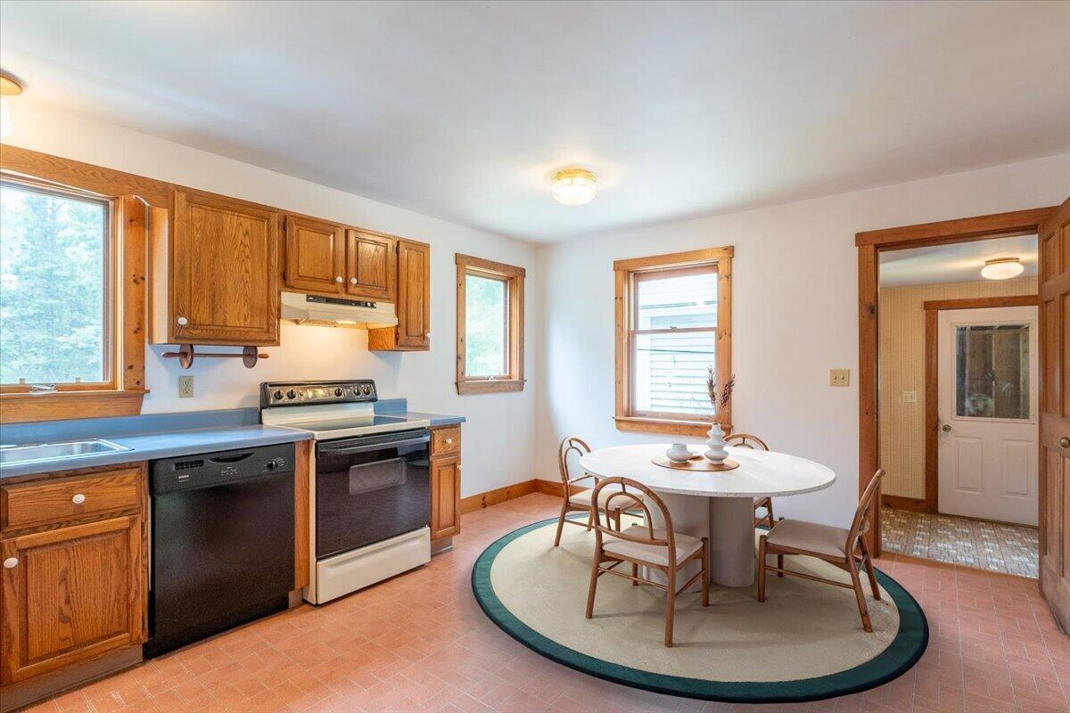 418 Buzzell Hill Road