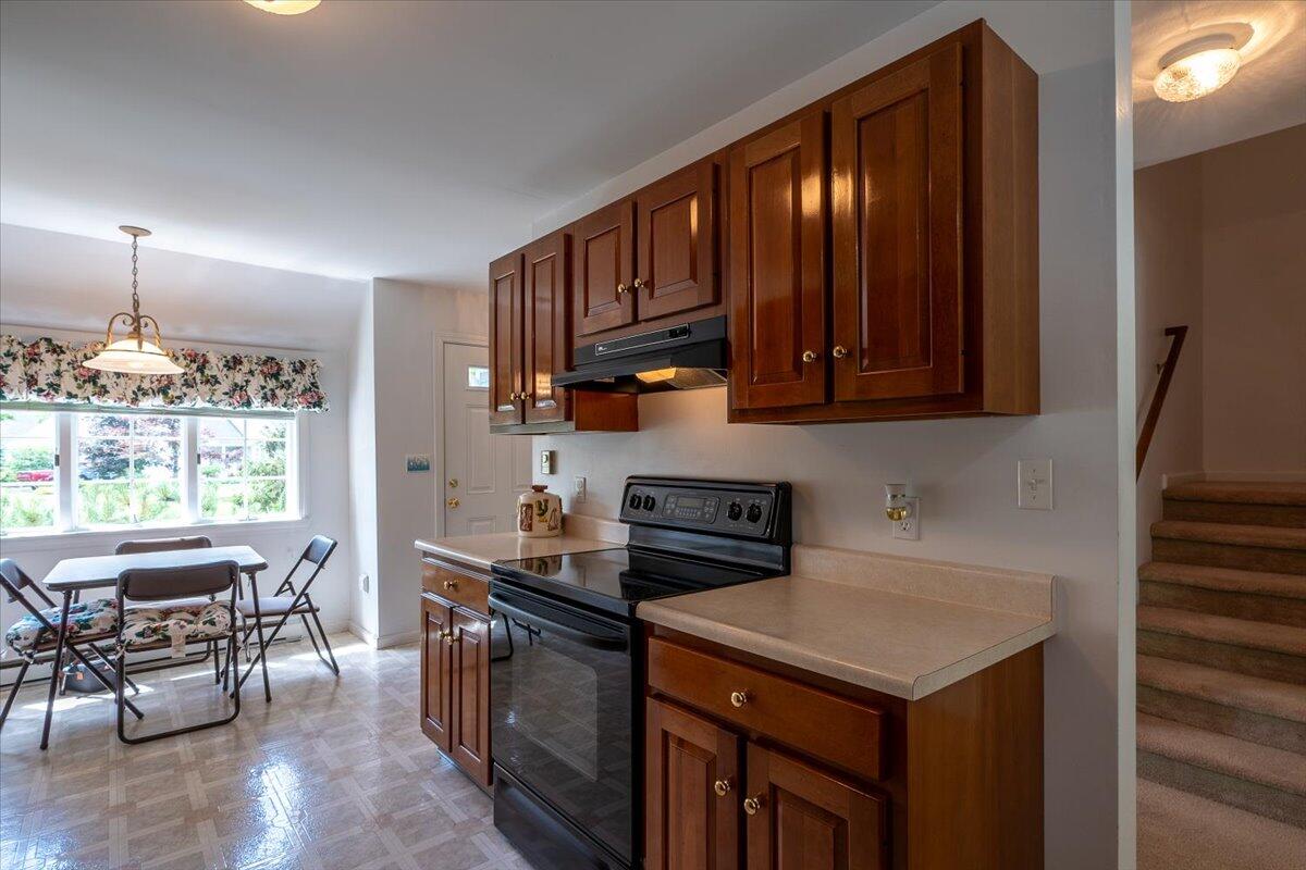 25 Schooner Drive
