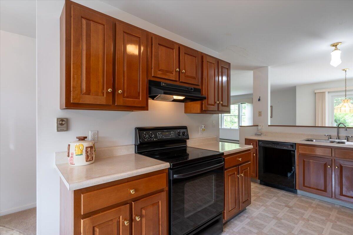 25 Schooner Drive