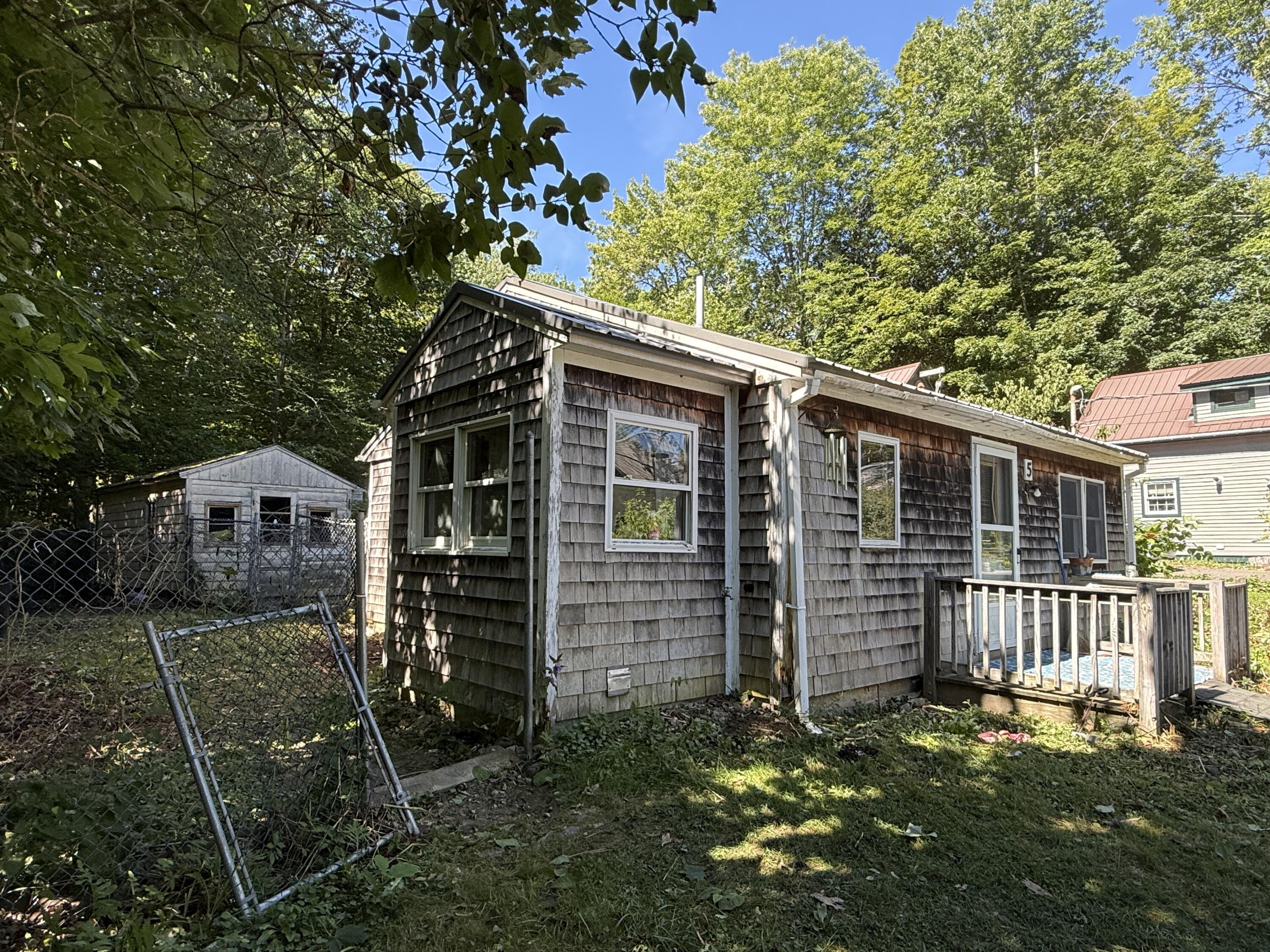 5 Birch Street