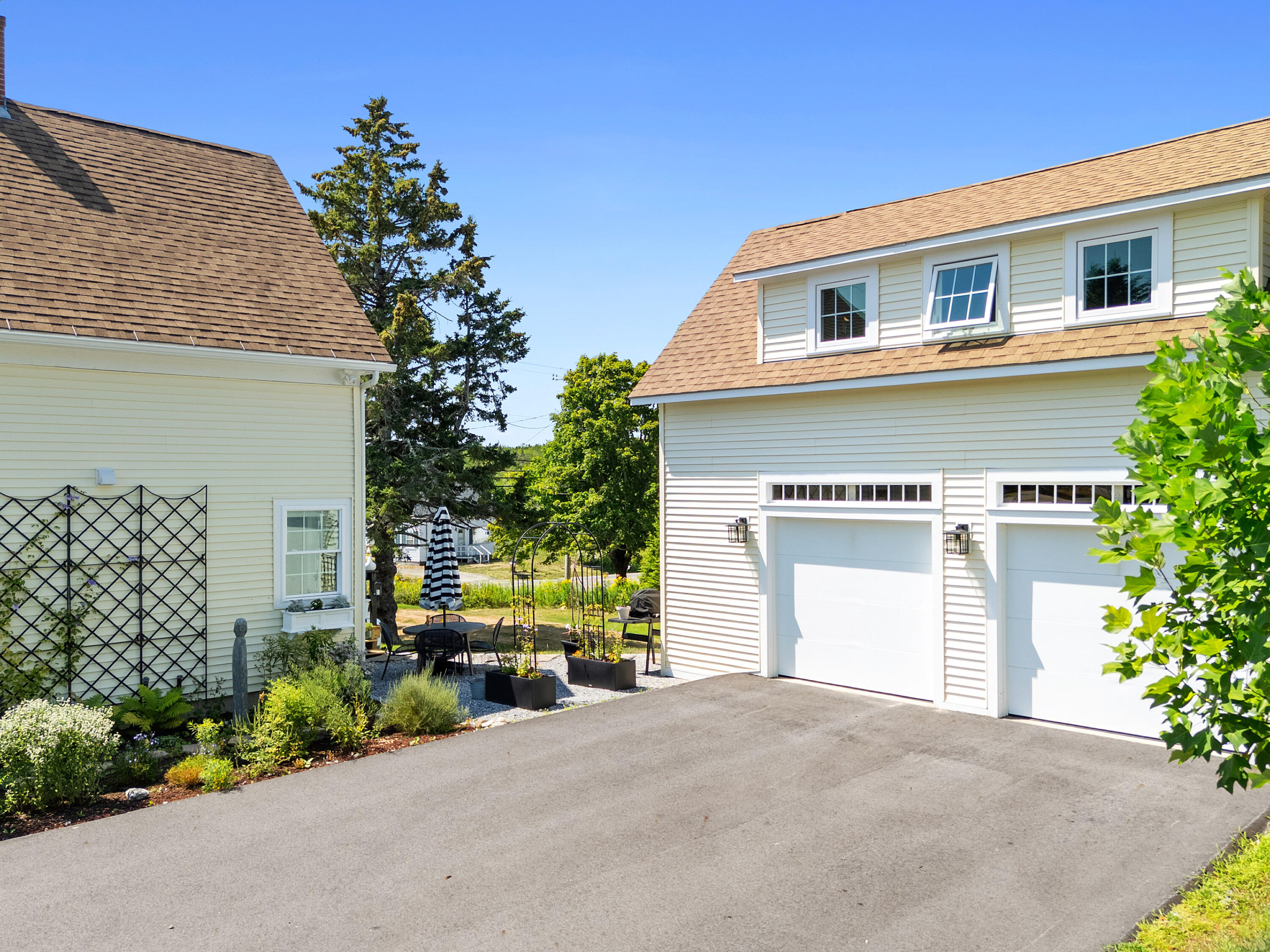 683 Spruce Head Road