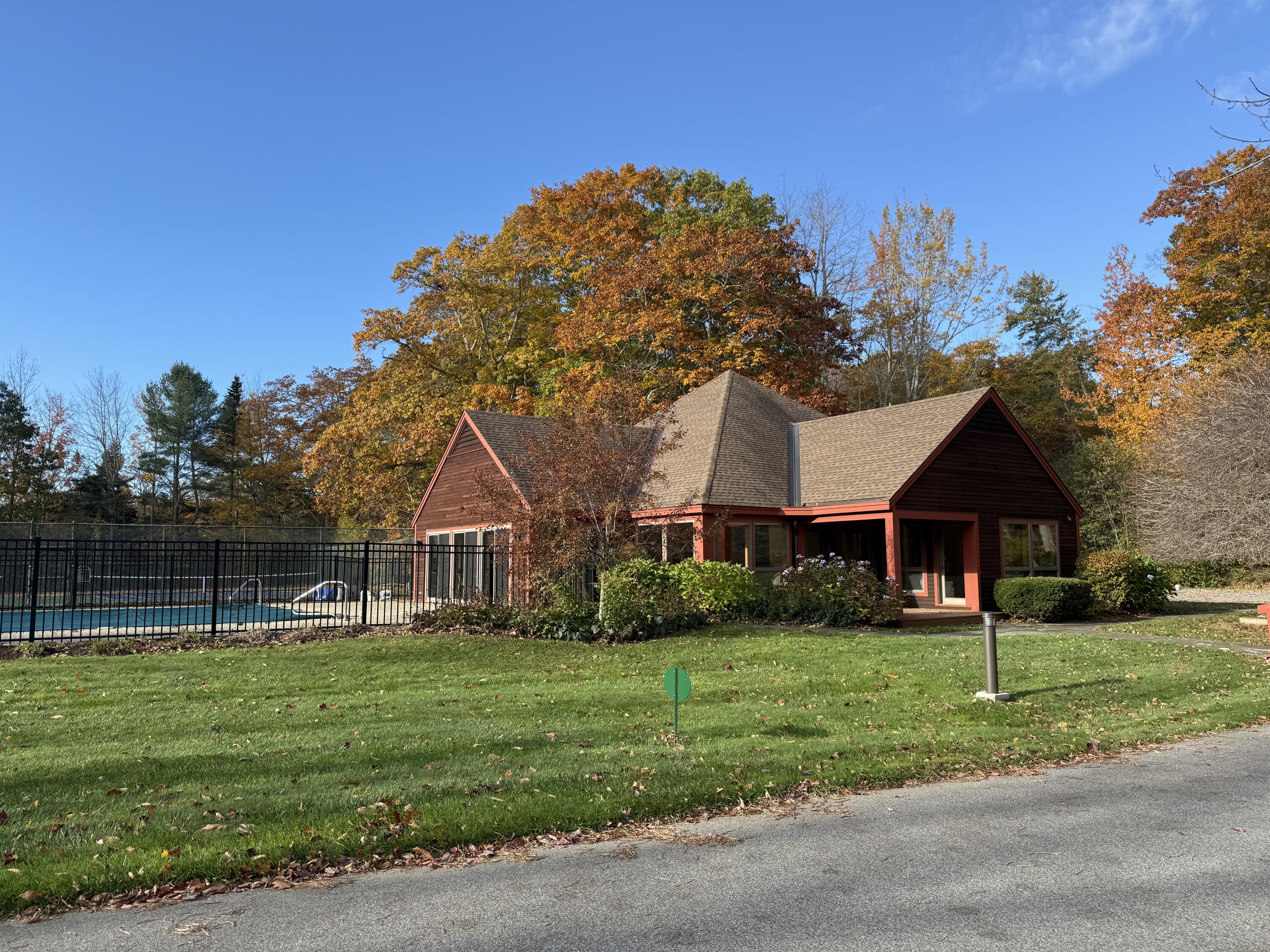 10 Harbor Drive, 10, Lincolnville Unit: 10