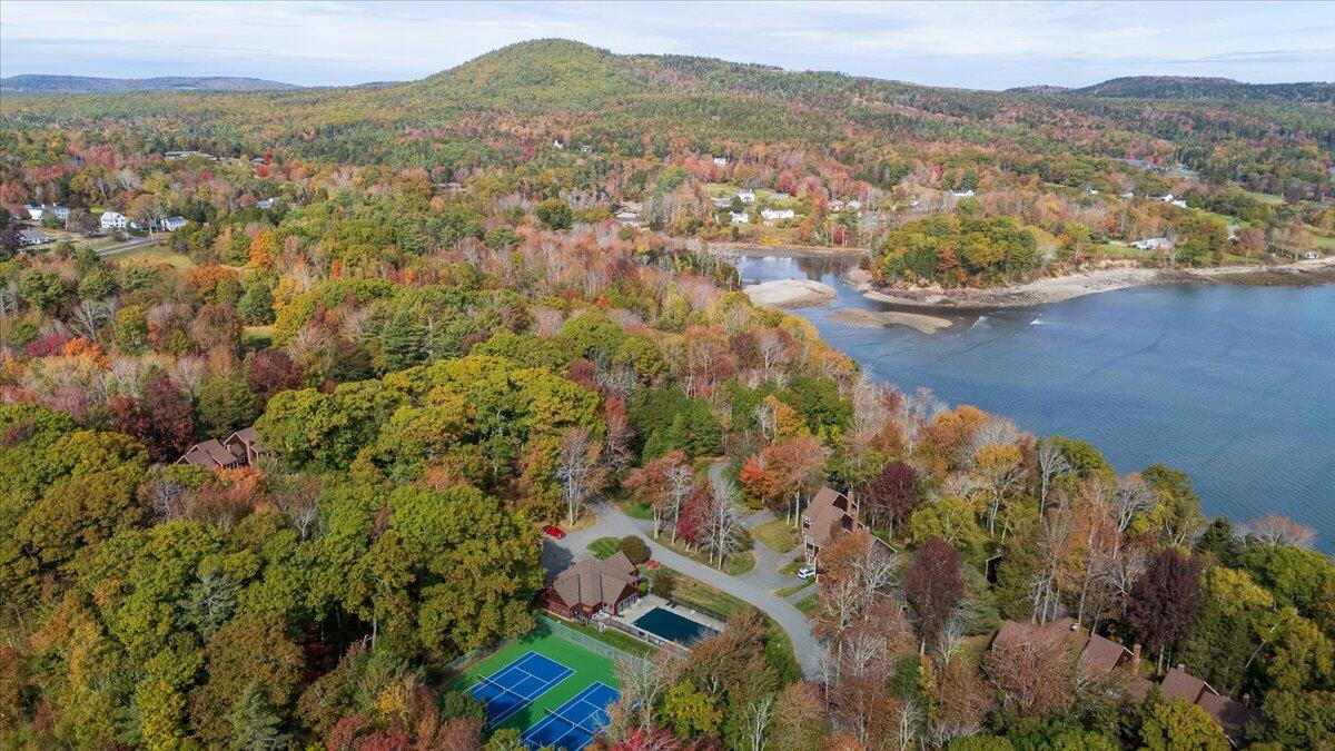 10 Harbor Drive, 10, Lincolnville Unit: 10
