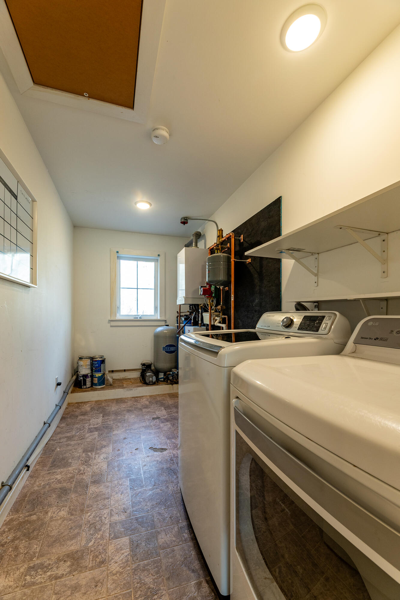 6 Gosse's Hill Road