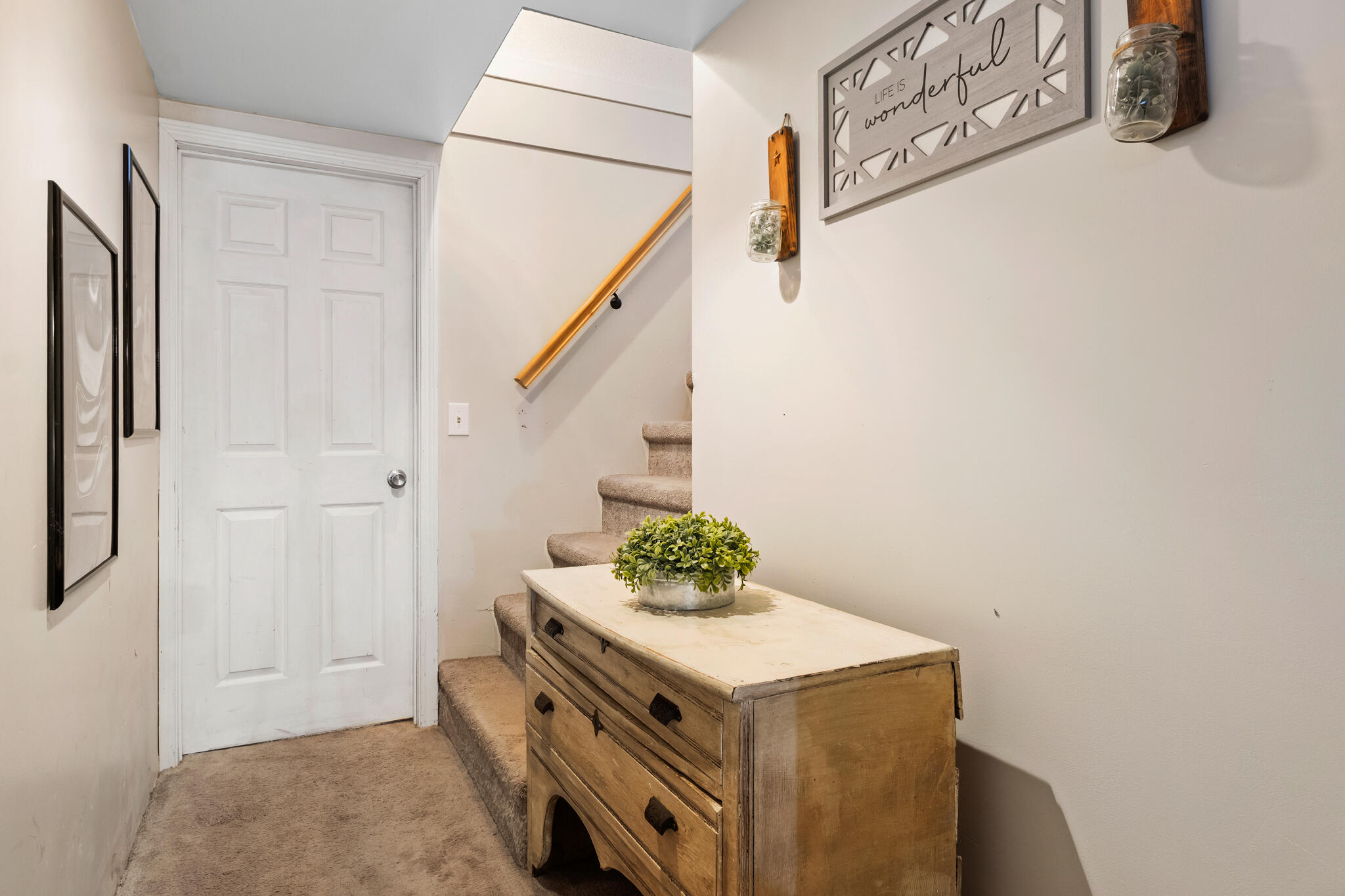 18 Trunnel Lane