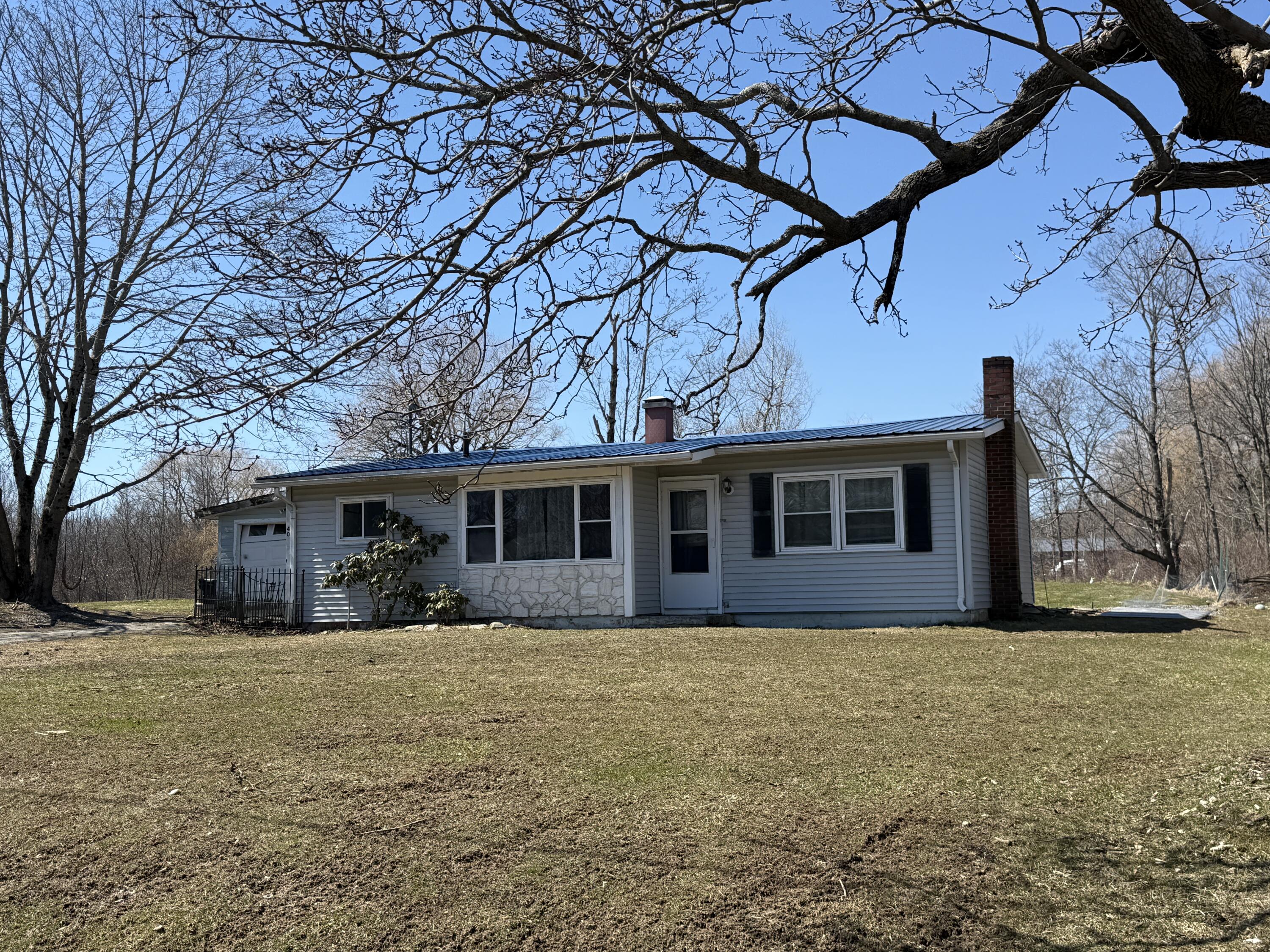40 Lake View Drive