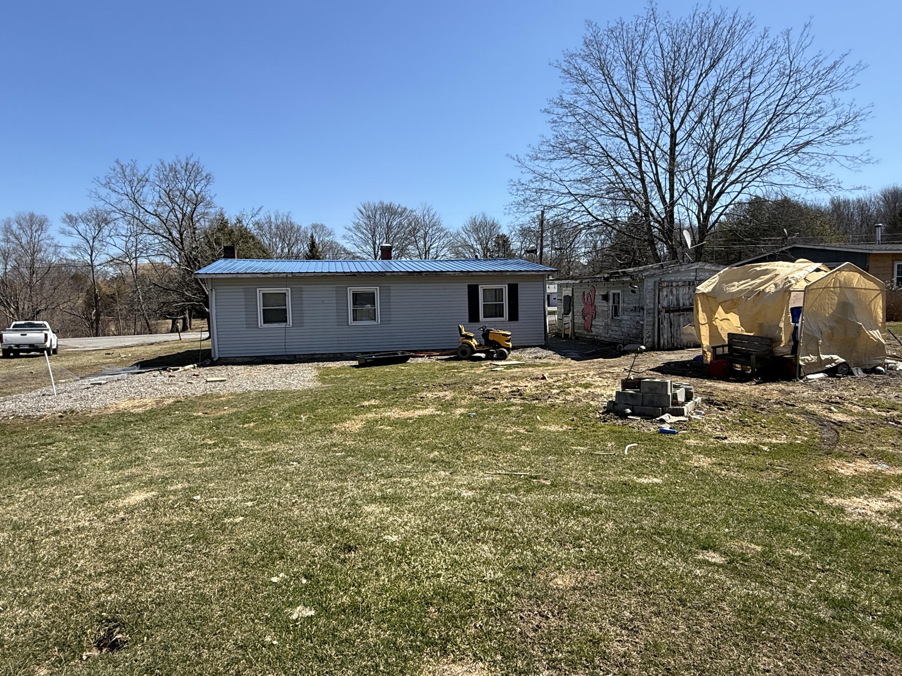 40 Lake View Drive