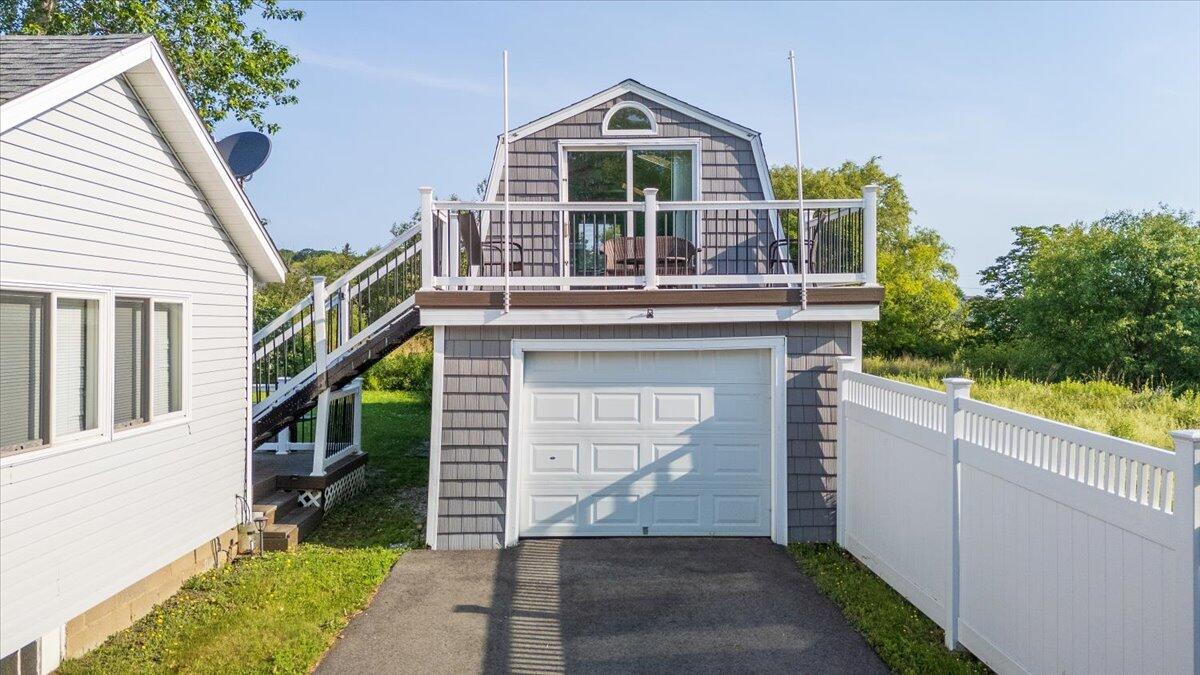 60 Waldo Avenue