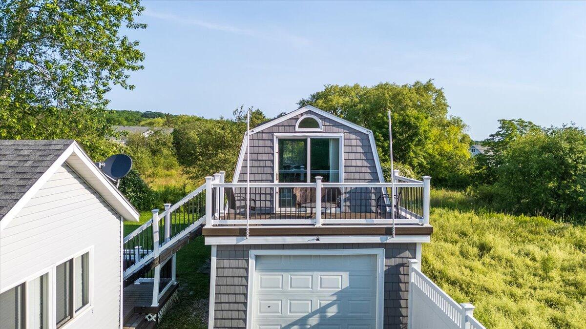 60 Waldo Avenue