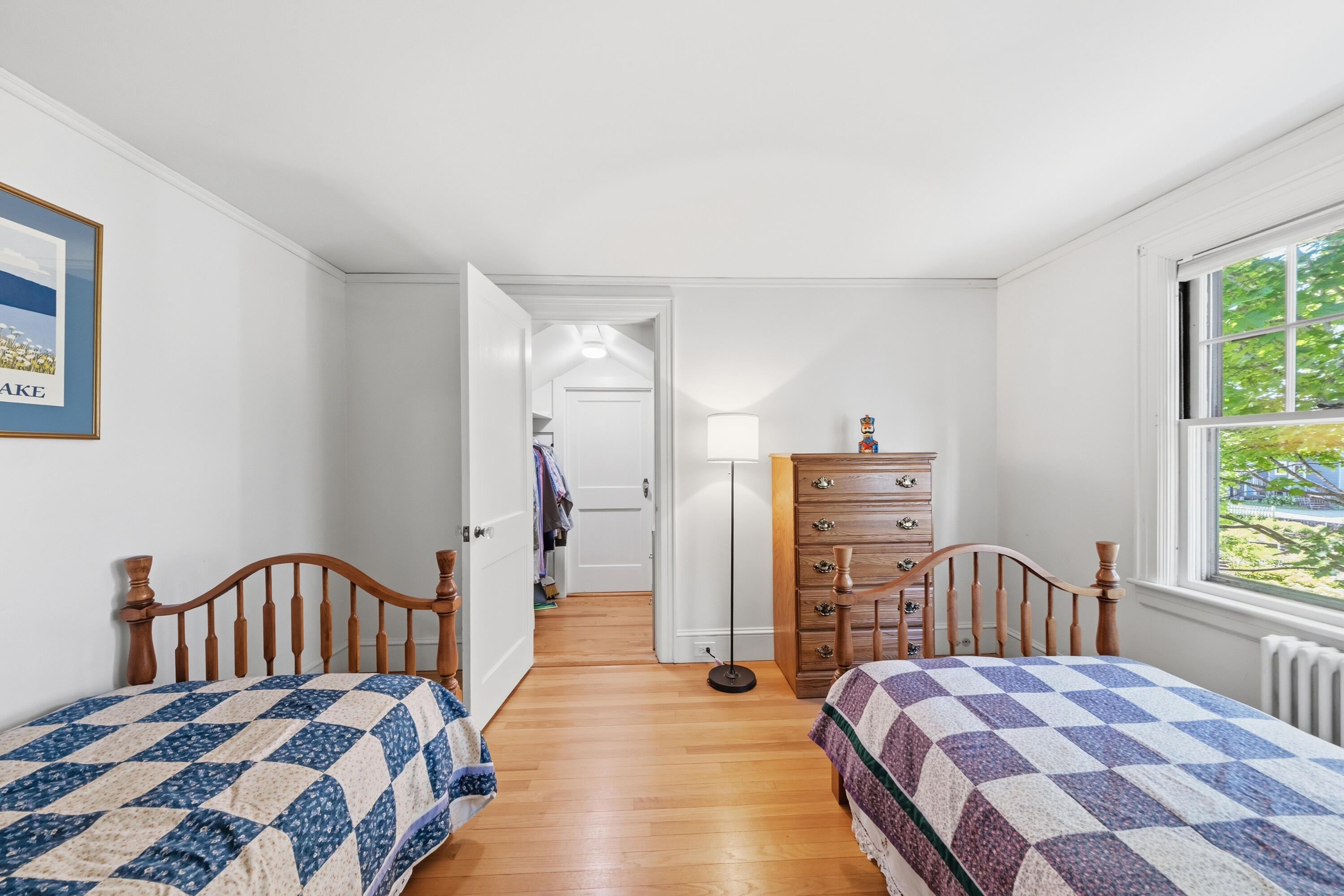 76 Limerock Street