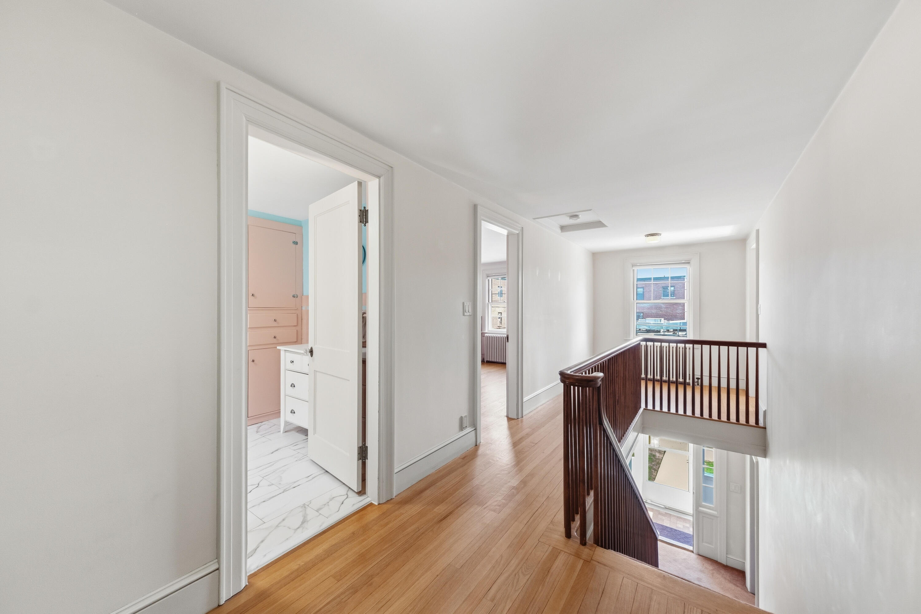 76 Limerock Street