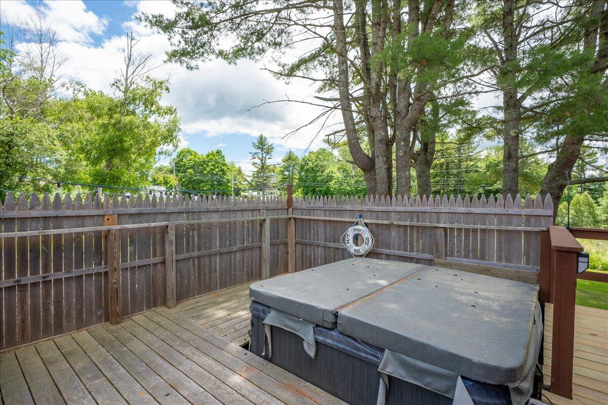 22 Oyster River Road