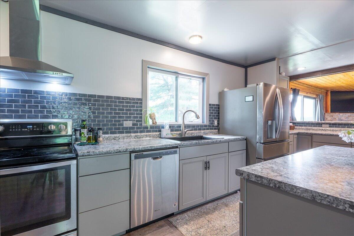 22 Oyster River Road