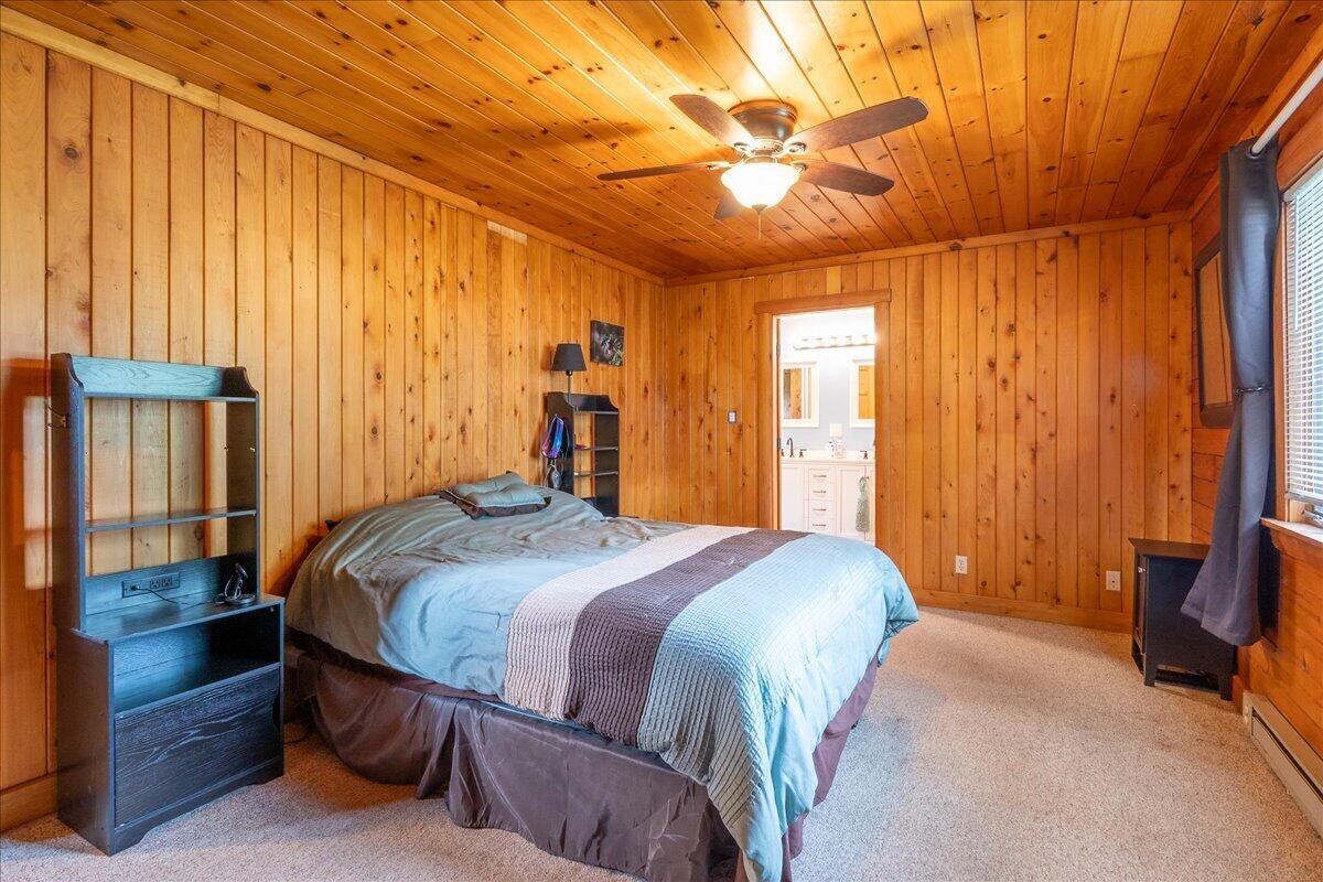 22 Oyster River Road