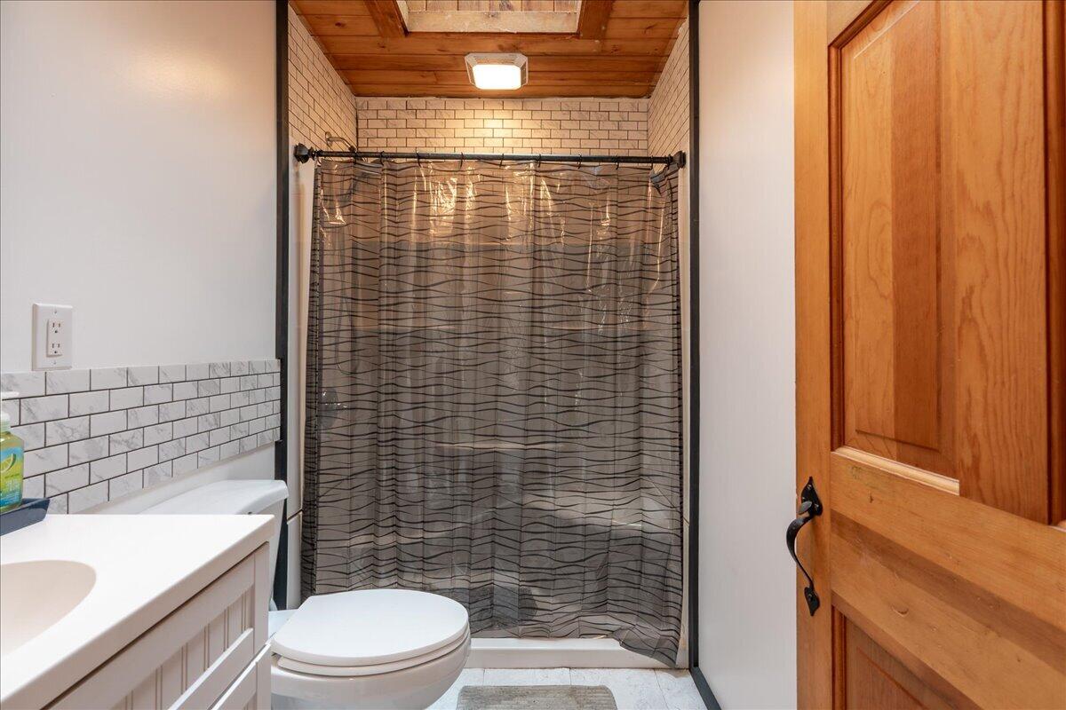 22 Oyster River Road