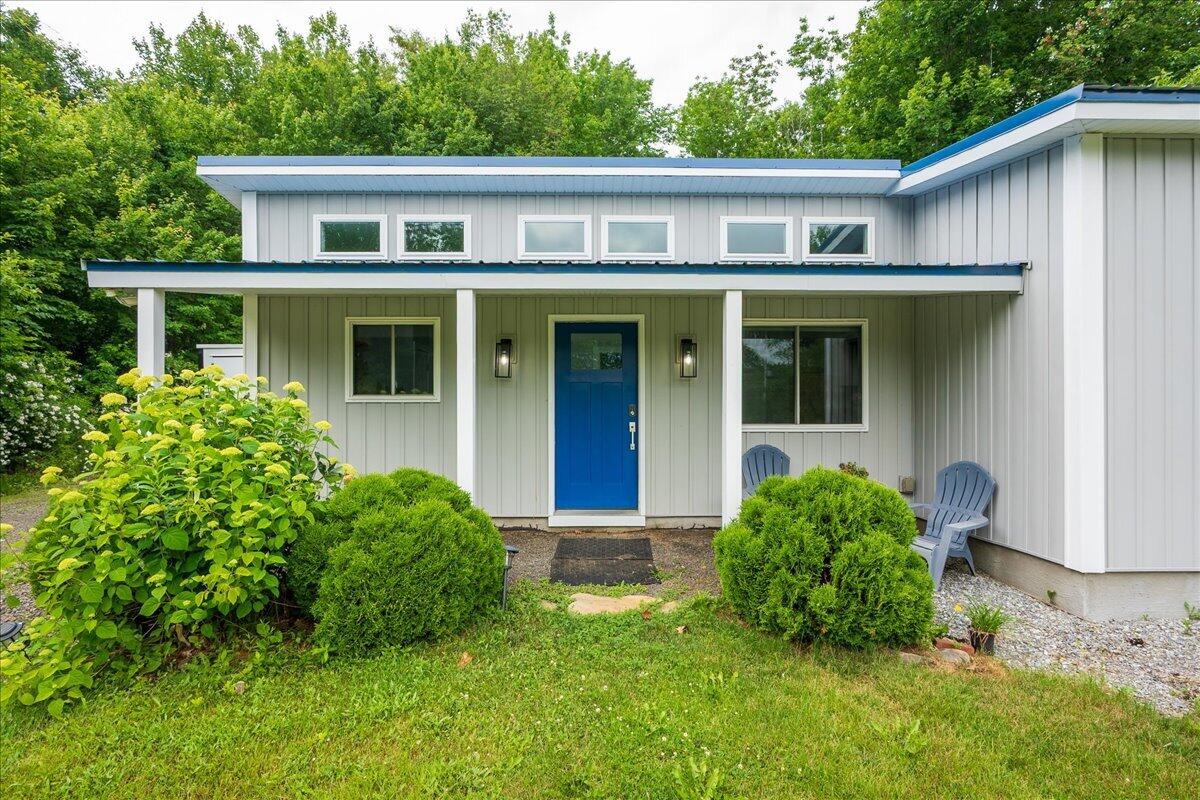 8 Cobb Hill Road