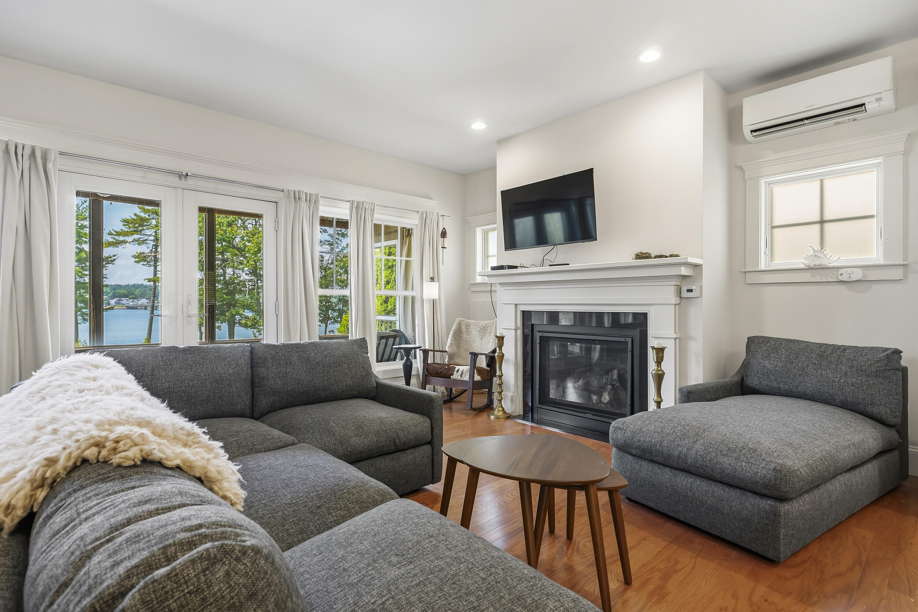 71 Village Way 506