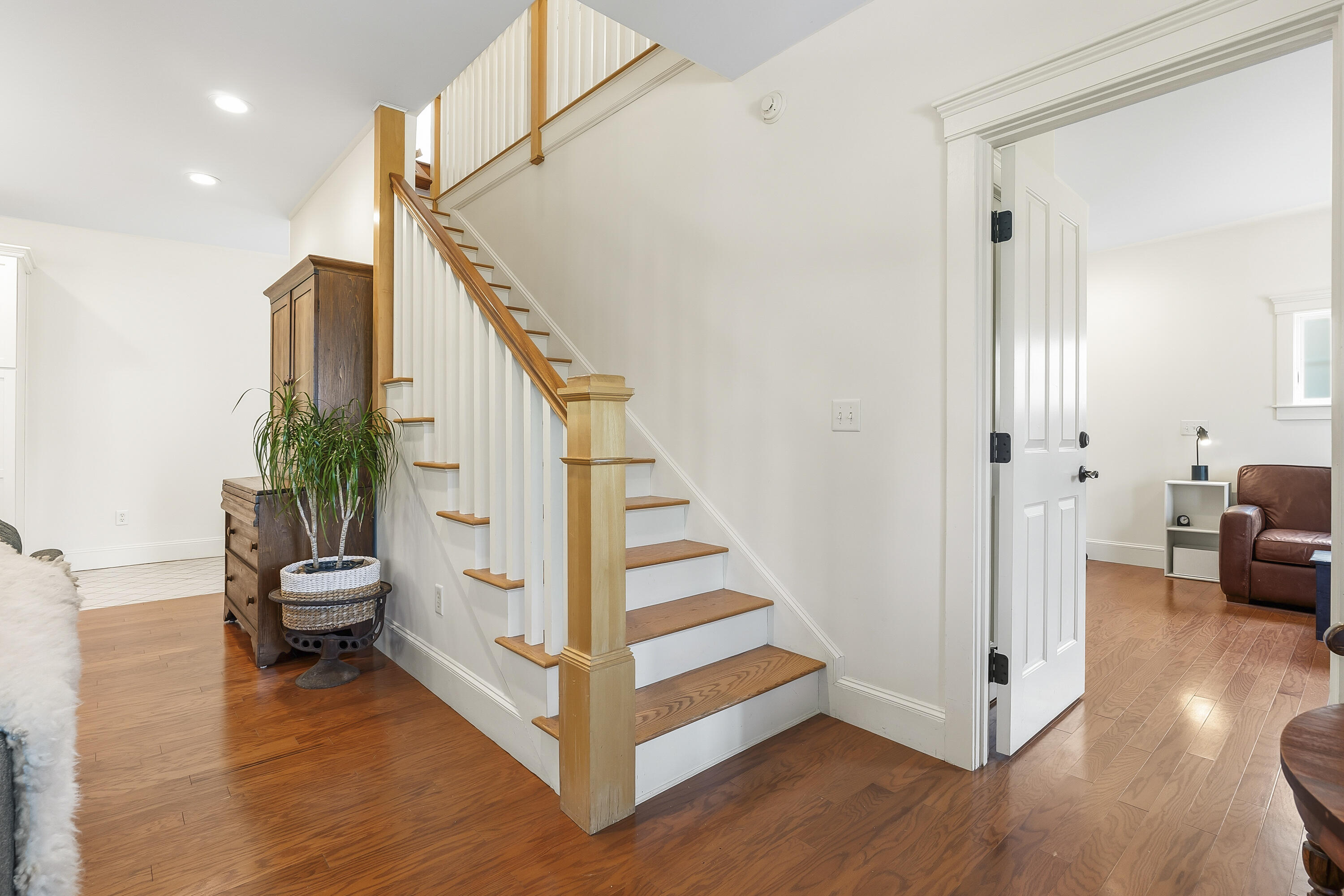 71 Village Way 506