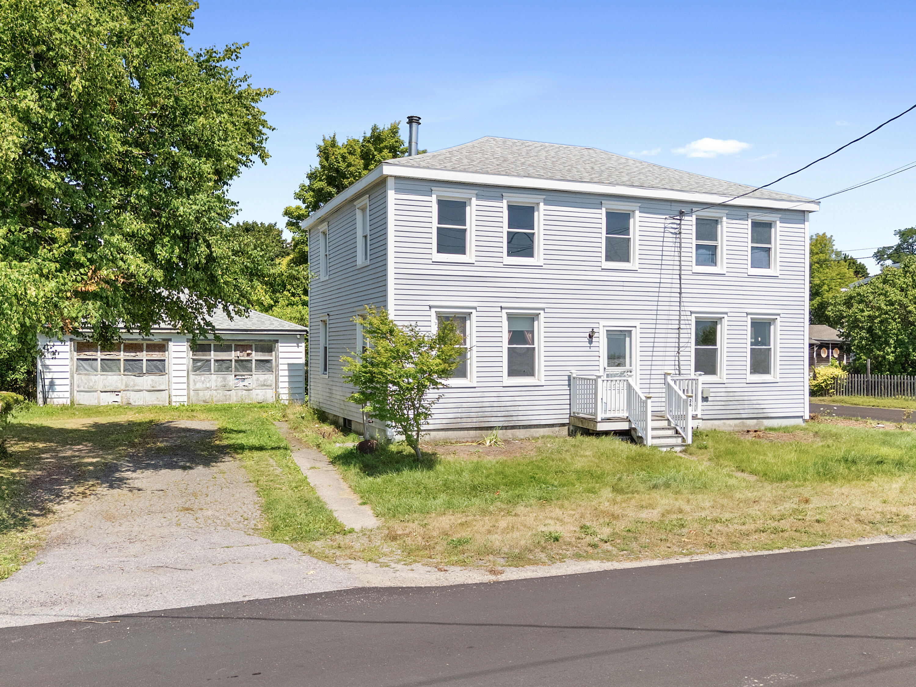 26 Front Street
