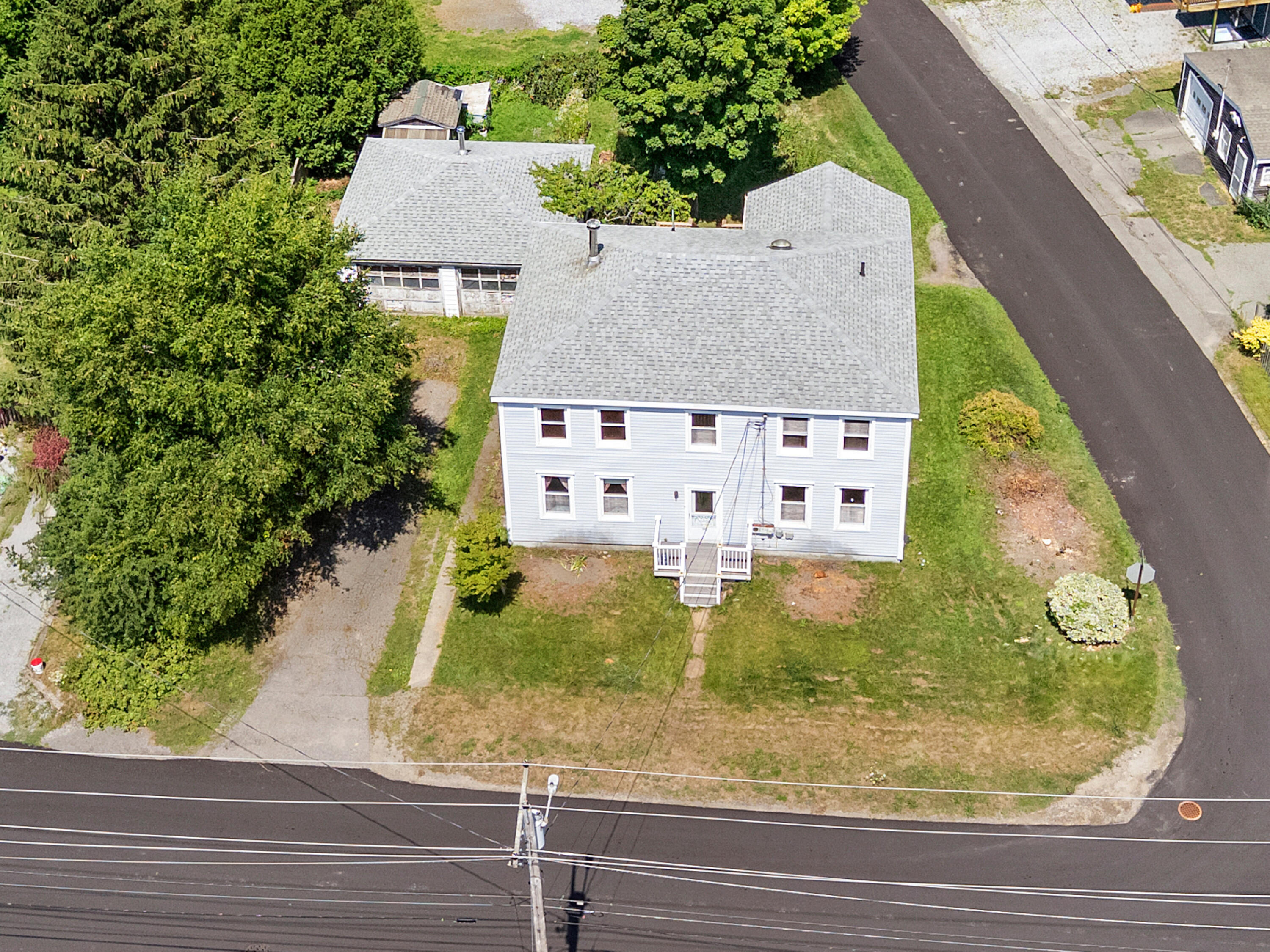 26 Front Street