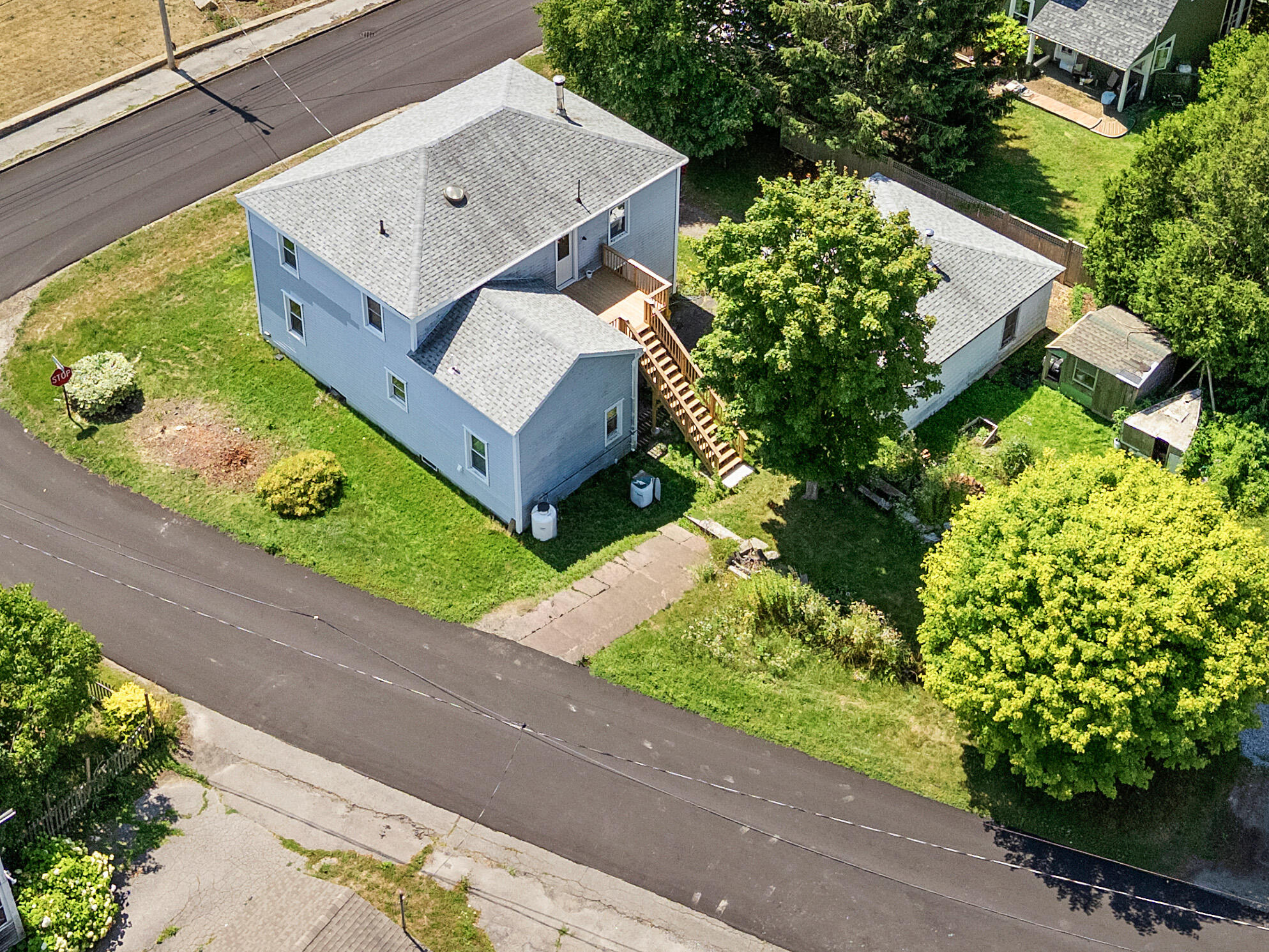 26 Front Street