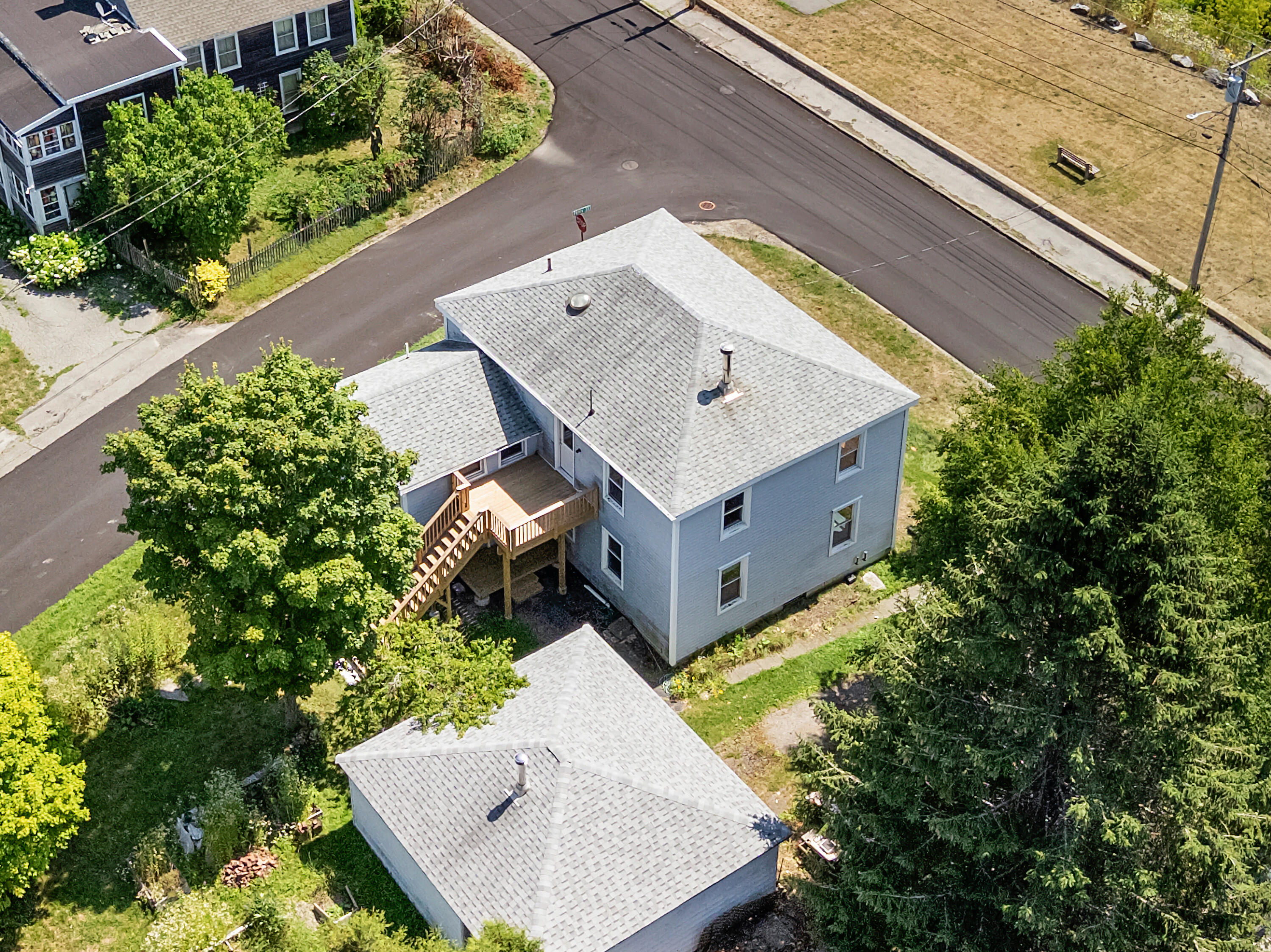 26 Front Street