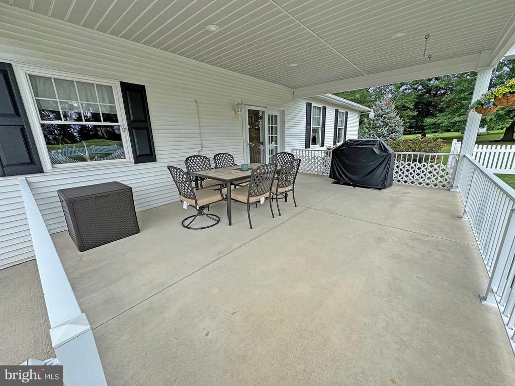 2960 SEISHOLTZVILLE ROAD