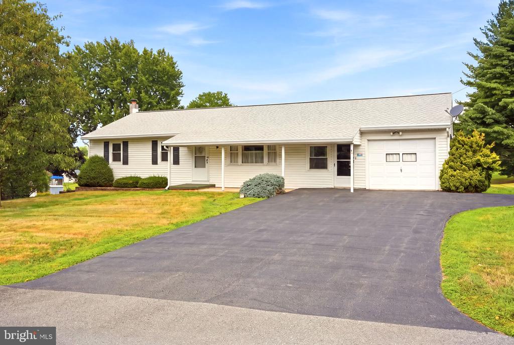 56 HILLVIEW ROAD