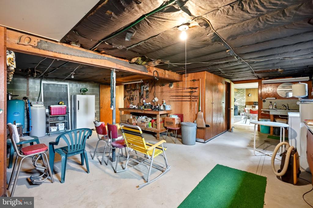 56 HILLVIEW ROAD