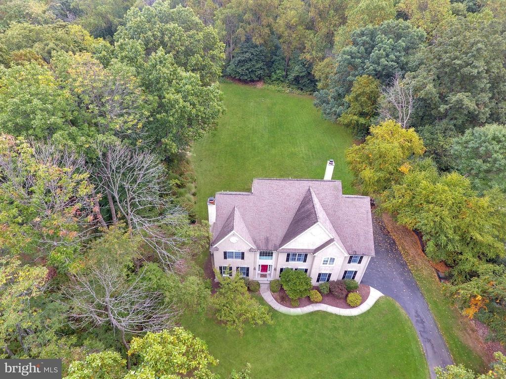 18 MILLSTONE LANE