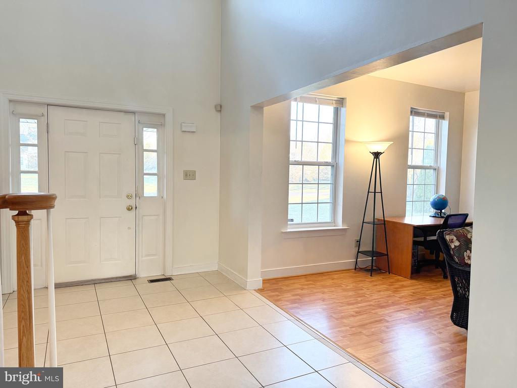 21 MEADOW LANE
