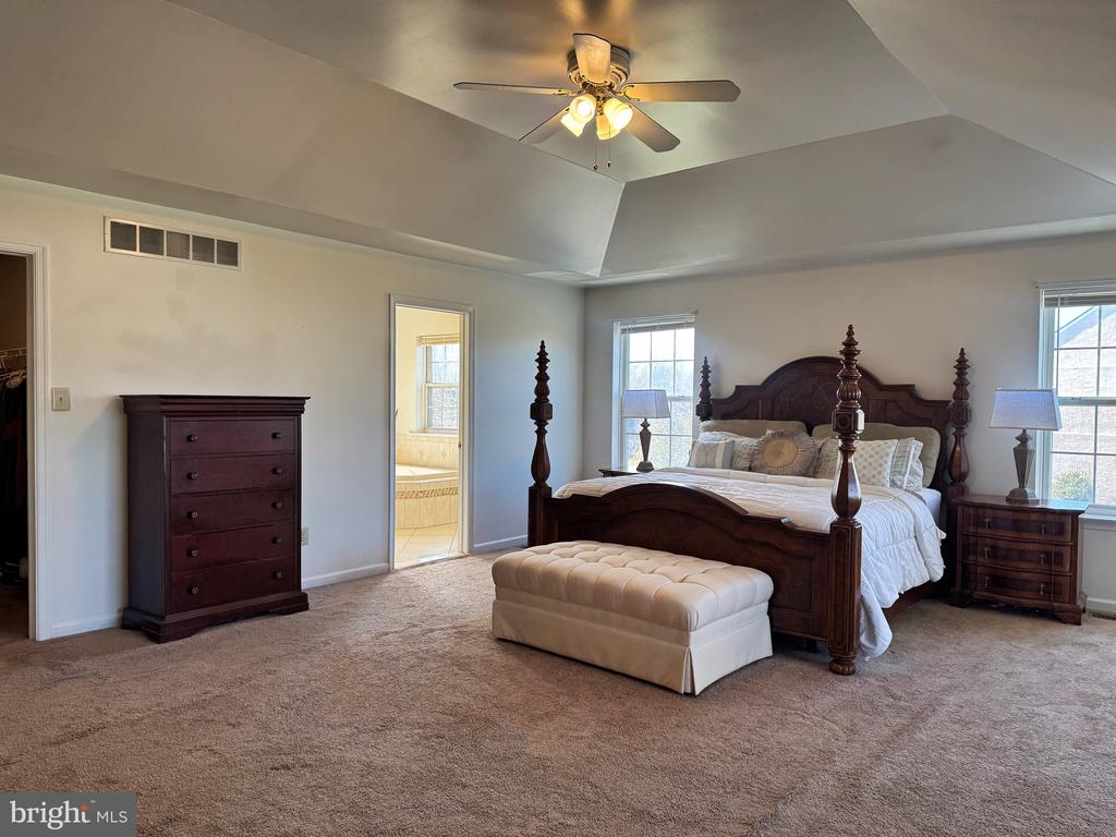 21 MEADOW LANE