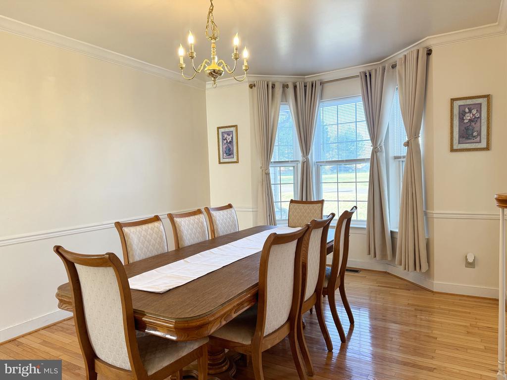 21 MEADOW LANE