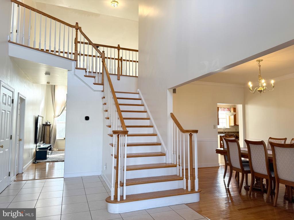 21 MEADOW LANE