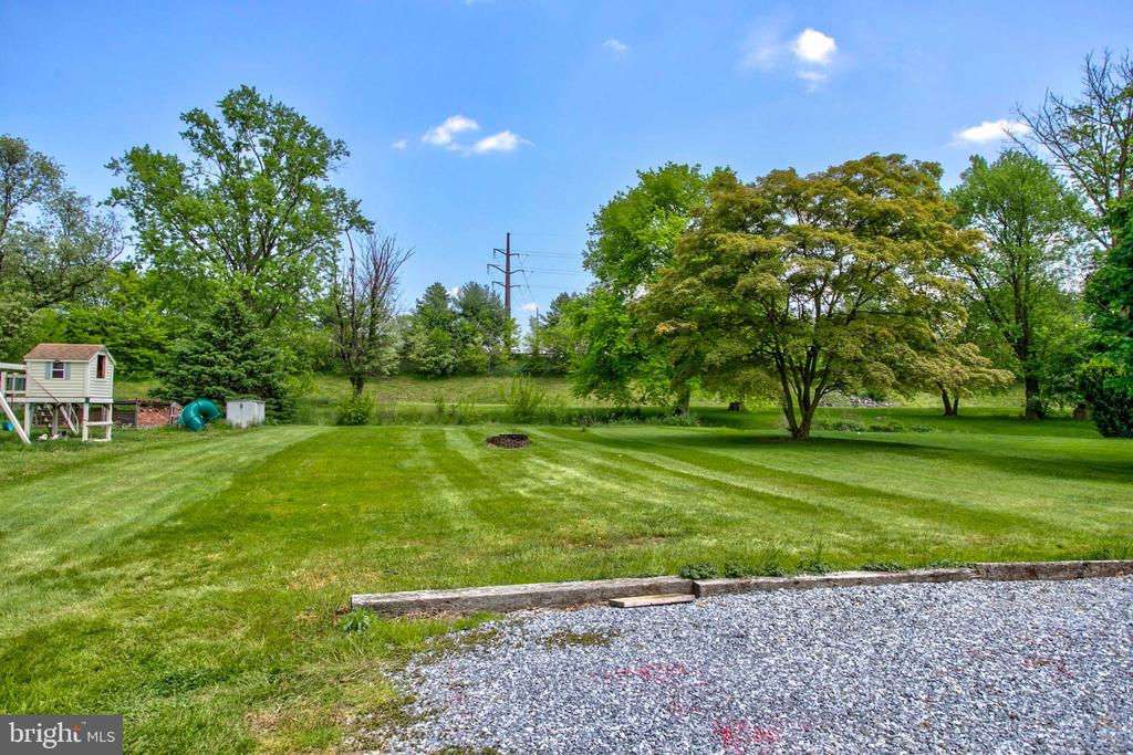 35 STRASBURG PIKE