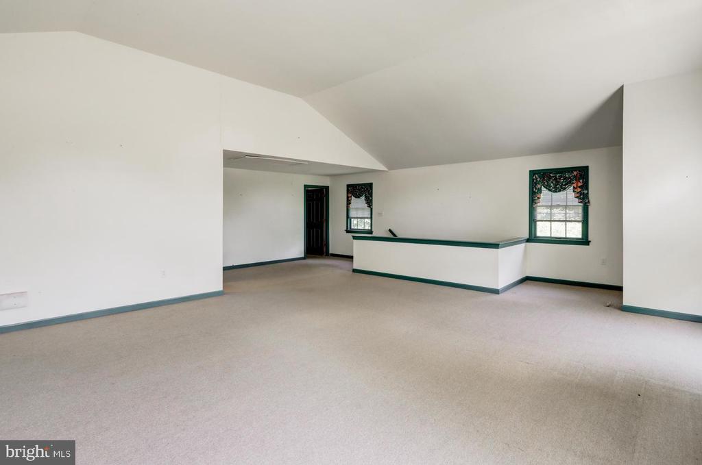 2707 KIMBERLY ROAD