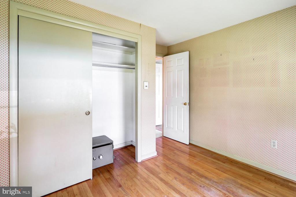 2707 KIMBERLY ROAD