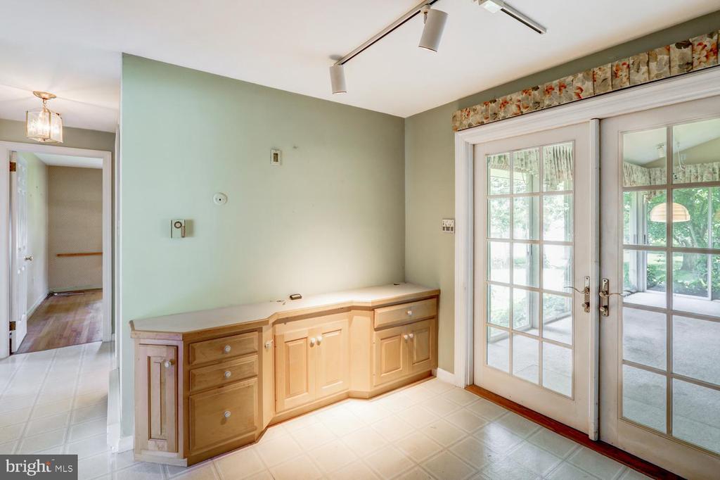 2707 KIMBERLY ROAD