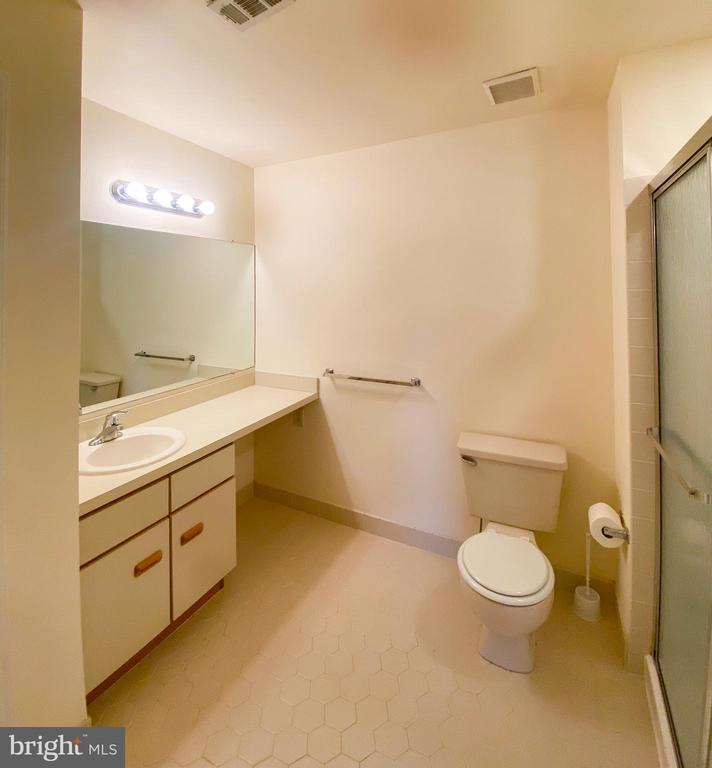 108 FOXMEADOW DRIVE Unit: CONDO 108