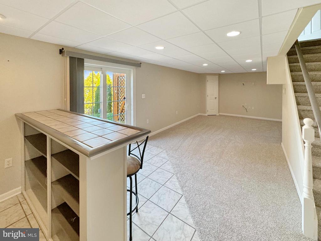 69 COMMONS DRIVE
