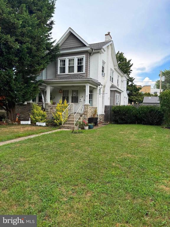 115 W BROWN STREET