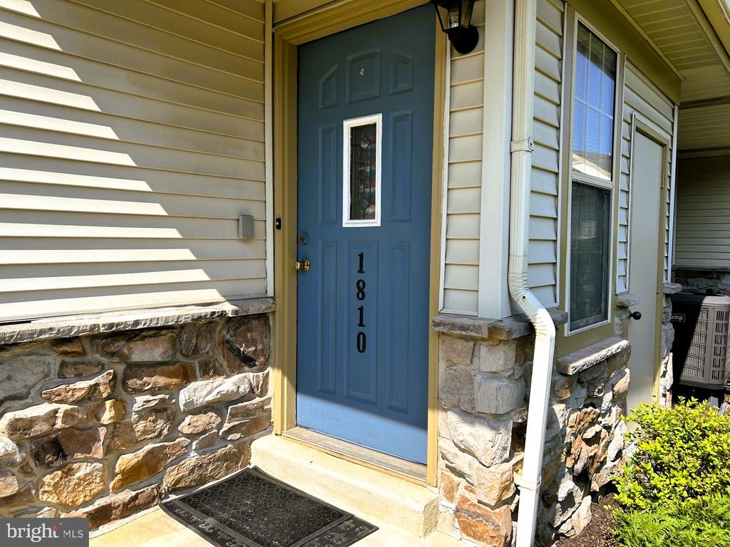1810 FOXMEADOW CIRCLE Unit: CONDO 1810
