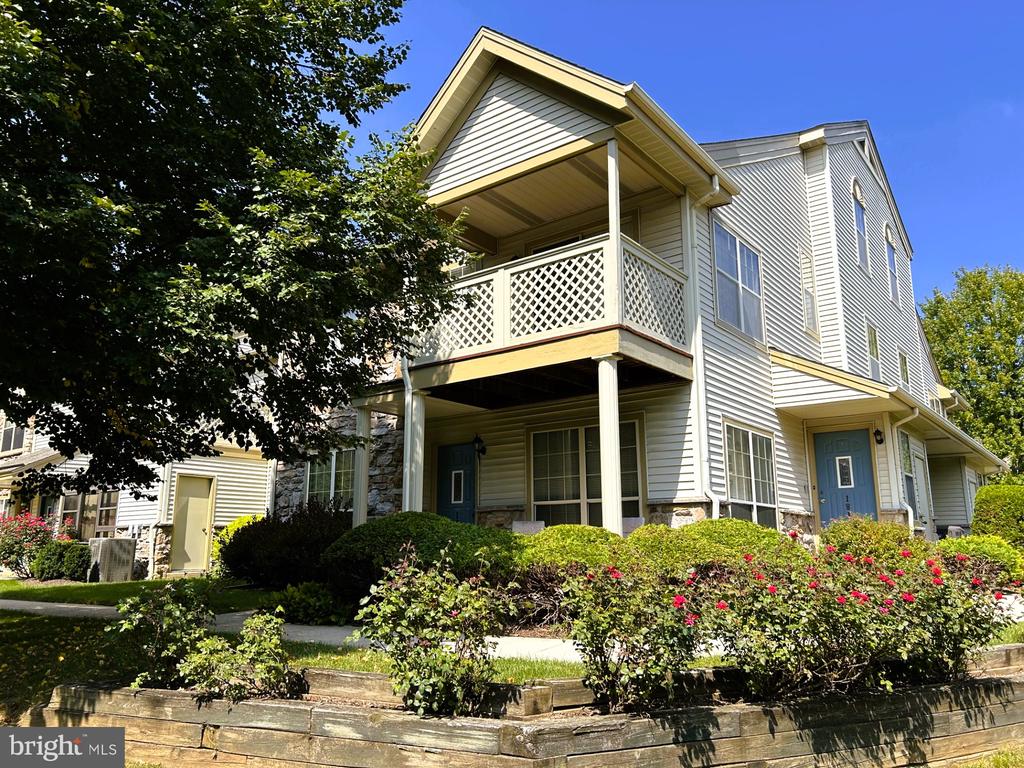 1810 FOXMEADOW CIRCLE Unit: CONDO 1810