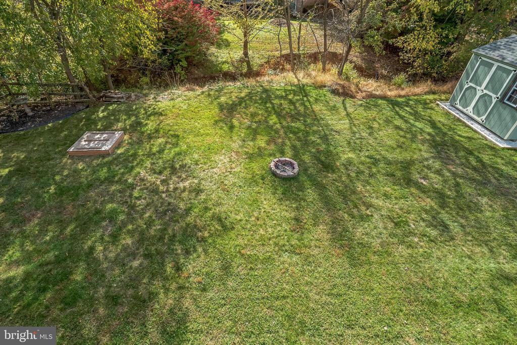 1004 BAYBERRY LANE