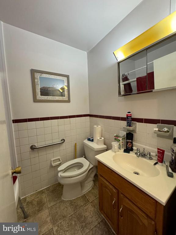 447 PINE STREET Unit: F-4