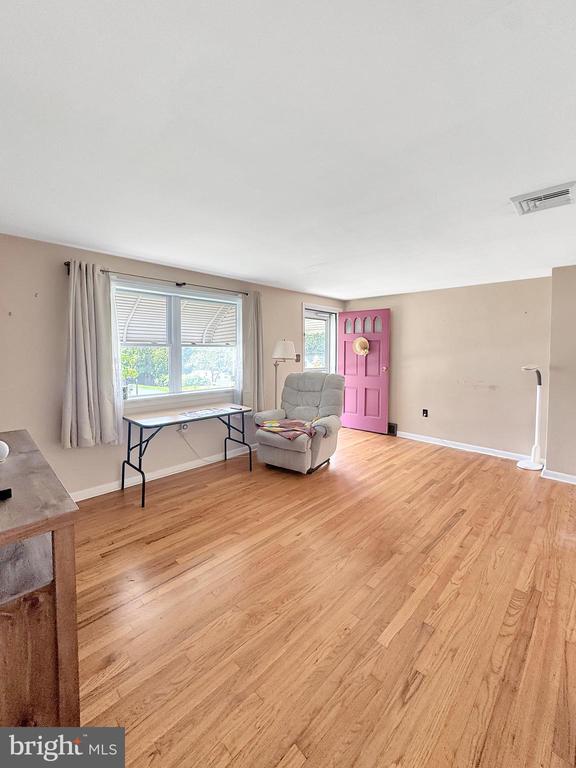 804 MAPLE AVENUE